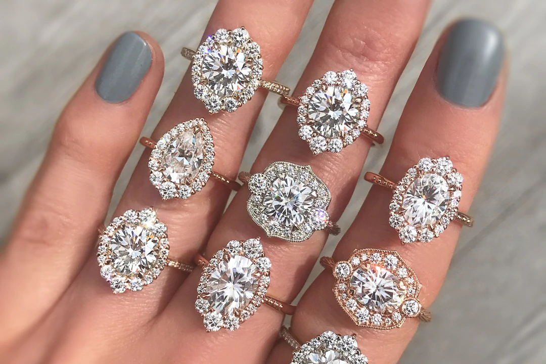 Stylist diamond rings